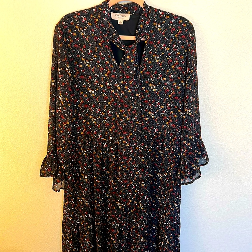No Frills Black Floral Maxi Dress - large